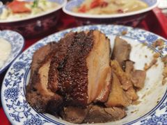-蓝田九大碗民俗食府(蓝田店)