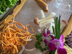 -滇釜火锅·能喝汤的火锅(车公庄店)