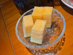-鸽舞笙平金牌烧鸽子·融合菜(鲁谷店)
