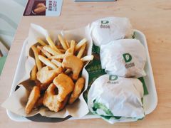 -德克士(蔚县永昌店)