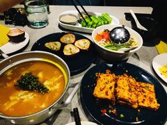 油鸡枞米线-半山腰·云南菜(侨福芳草地店)