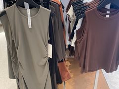 -lululemon athletica(希慎广场店)