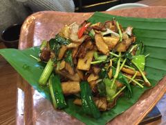 -云海肴·汽锅鸡·云南代表菜(天山百盛优客店)