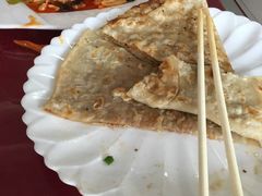 -溢心园香河肉饼总店