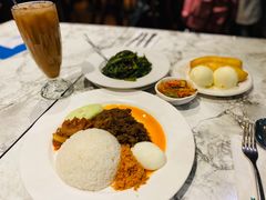 -关夫人餐厅(阳光广场店)