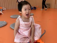 -小门牙好性格托育(北外滩中心)