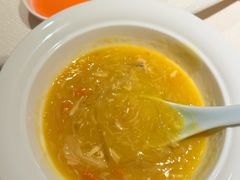 蟹粉鱼翅-成隆行·蟹王府(九江路店)