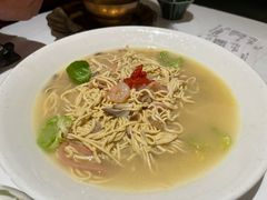 -桂满陇·手作小笼包&江南叫花鸡(中山公园店)