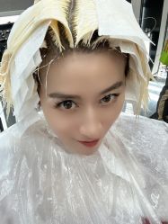 -TOP HAIR SALON