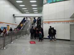 -常熟路(地铁站)