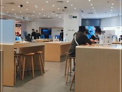 -华为授权体验店(中山公园来福士)