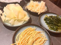 -湊湊火锅·茶憩(合生汇购物中心店)
