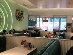 大堂-杯子红牛排(创意产业园店)