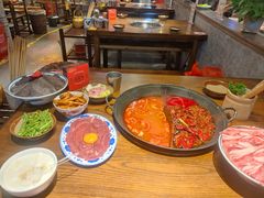 -萍姐火锅·公路夜市(武汉首店)