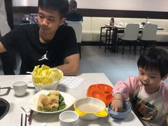 -煲王粤菜餐厅(中侨中心店)