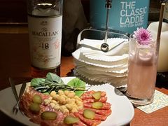 -蓉LOUNGE威士忌鸡尾酒FLOWER酒吧