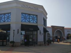 -COACH蔻驰(百联奥特莱斯广场店)