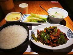 辣椒炒肉饭-三两粉(深圳龙华上塘店)