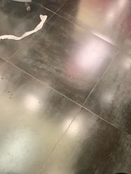 -一東造型烫发染发