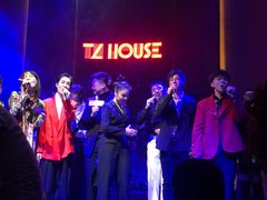 -TZ House音乐现场(来福士中心店)
