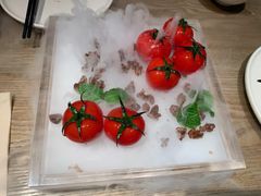 番茄脆菇沙拉-小大董·烤鸭(凤凰汇店)