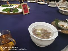 开胃泉水煮牛健-百盛·鼎膳(中海财富中心)