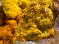 -BHC炸鸡(明洞总店)