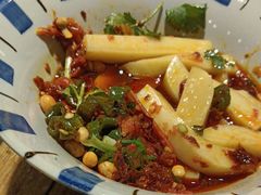 -亮欢寨酸汤鱼(沙冲路店)