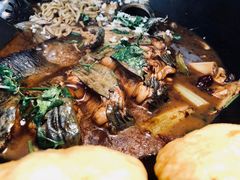 -忆乡情铁锅炖鱼饭店(延庆店)