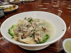 丝瓜腐竹鱼腩汤-美极鲜食坊(宝安南路店)