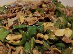 -费大厨辣椒炒肉(高铁吾悦广场店)