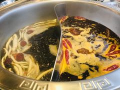 -憨铁匠老火锅(龙岗万科里店)