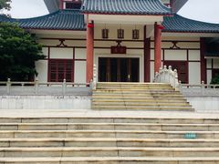-江门古兜温泉小镇