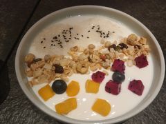 米釀鲜果酸奶-丝路金桃·新疆菜(徐汇店)