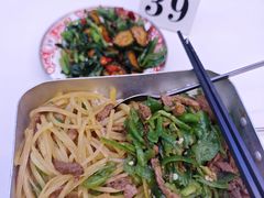 -石笨笨·盖浇饭大王(MOMOPARK店)