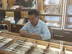 -一代眼镜(浦东大拇指广场店)