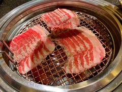 -韩烧牛中牛·甄选黑牛烤肉(黑金店)