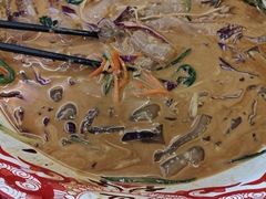 -闯关东东北农家菜(崂山石老人店)
