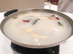 -亢龙太子酒轩(东湖店)