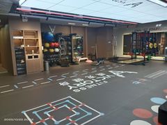 -威克健身游泳(万菱汇店)
