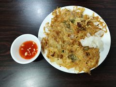 -建国蚵煎蚵面