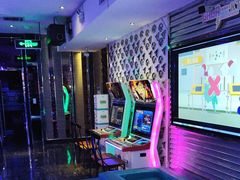 -GAGA主题量贩式KTV平价店(工大店)