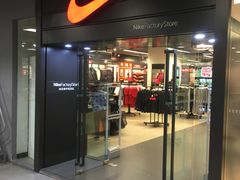 -上品折扣(回龙观店)