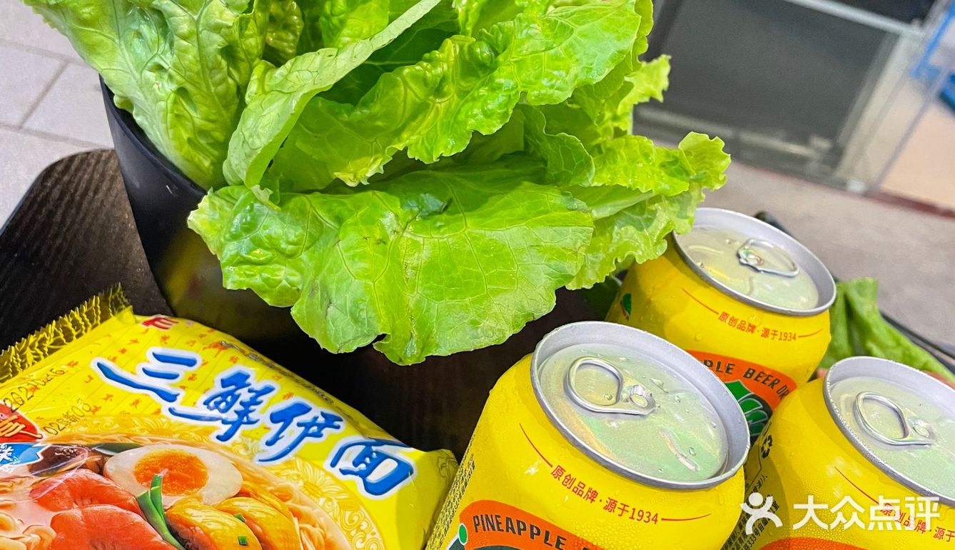 牛腩煲真系好有风味[调皮]