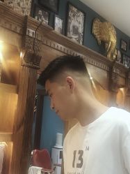 点击看大图 -贝勒爷专业男发