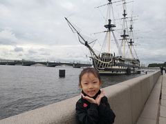 -阿芙乐尔号巡洋舰