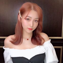 -八佰伴8008星级形象店