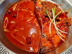 -袁老四重庆老火锅(桐梓坡店)