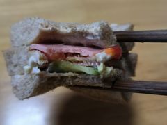 -华荣西饼(列东店)