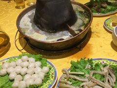 -清真·马家火锅美食城(镇江北路店)